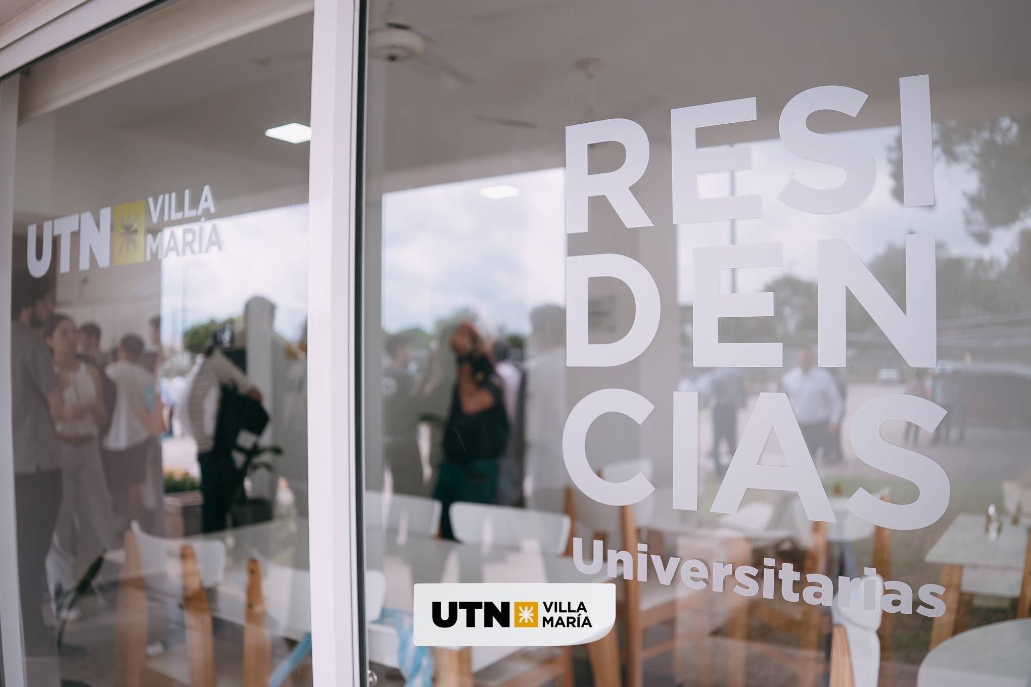 Portada de Residencia Universitaria