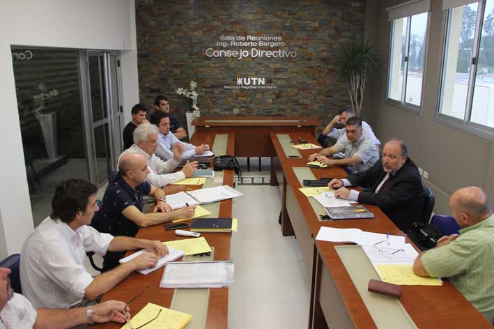 Directores de Administración Rural de siete facultades se reunieron en la UTN Villa María